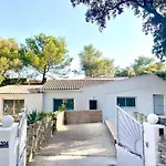 Superbe Mazet Provencal Renove Villa *