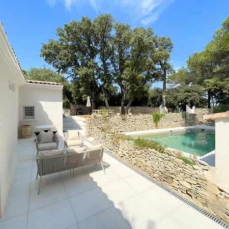 Superbe Mazet Provencal Renove Nîmes