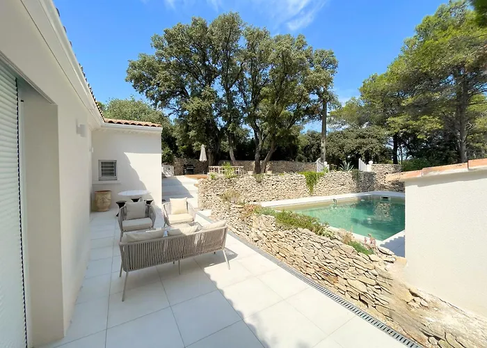 Superbe Mazet Provencal Renove Nîmes